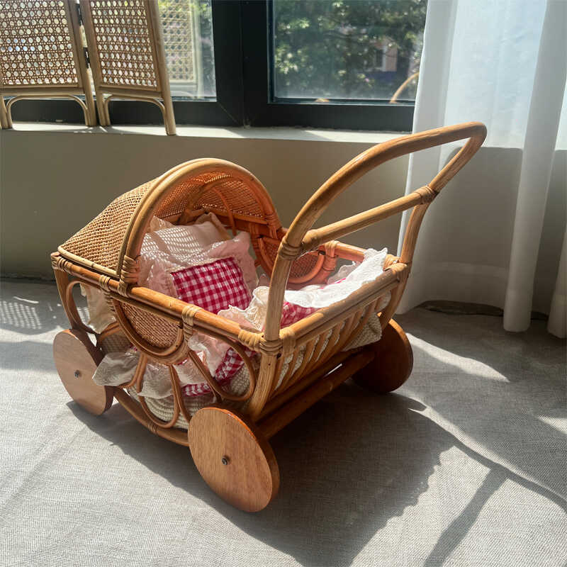 Woven Rattan Baby Stroller Vin - Baby Nursery Vintage Decor 评论和价格