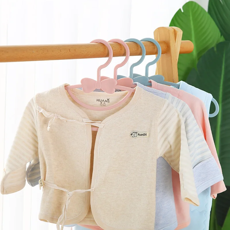 5-50Pcs Baby Hangers Plastic K - Baby Nursery Essentials 评论和价格
